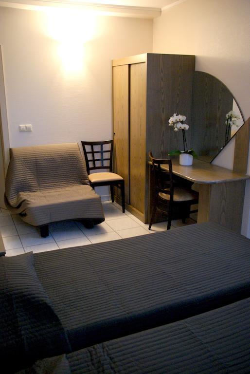 Hotel Charly'S Gare Senningerberg Habitación foto